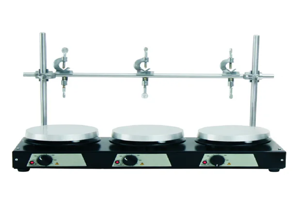 Conjunto modelo 503-3, de 3 placas aquecedoras Ø18 cm, até 360°C com 3150 W para 3 provas. 230V